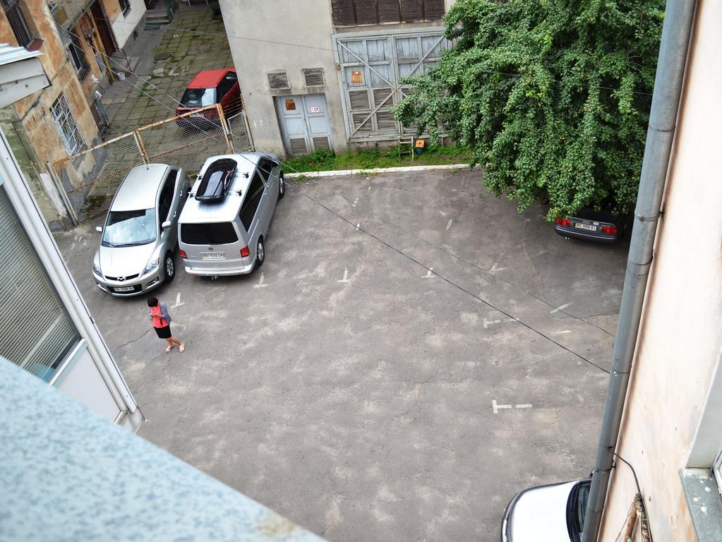 Wanted Hostel Liov Exterior foto